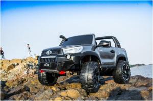 Lean Cars Auto na Akumulator Toyota Hilux Biały 8