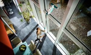 Myjka do okien Leifheit Dry&Clean 51001 8