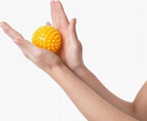 Tullo Piłka sensoryczna do masażu i rehabilitacji 5,4 cm żółty 416TULLO 2