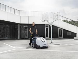 Nilfisk NILFISK Zamiatarka bezpyłowa/bateria SW900 84B 6