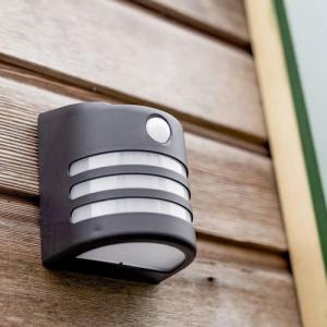 Kinkiet Luxform Luxform Inteligentna, ogrodowa lampa solarna LED Wisconsin PIR 1