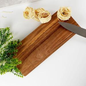 Deska do krojenia Vilde do serwowania drewniana 4