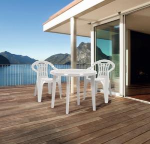 Keter Stół ogrodowy Keter Lisa plastik biały 3