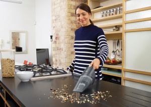 Odkurzacz ręczny Black&Decker NVB 215 WA 2