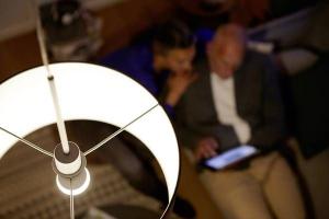 Philips ŻARÓWKA LED PHILIPS 7,5W E27 230V BARWA ZIMNA 929001234701 5