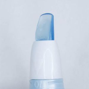 Estee Lauder New Dimension Expert Liquid Tape - produkt silnie napinający 15ml 3