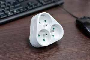 Montis Rozgałęźnik potrójny R-36P Montis MT027 5