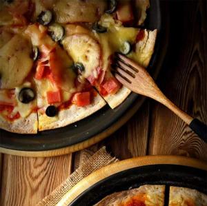 Retoo BLACHA FORMA DO PIECZENIA PIZZY TARTY BLASZKA 32 cm 7