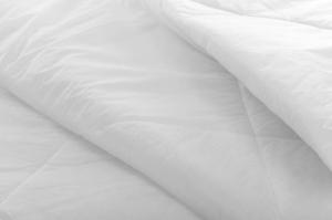 ZAKŁAD PRODUKCJI POŚCIELI "ŚWIT" IZABELA Kołdra 140 x 200 Letnia Antyalergiczna Inga 4