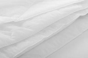 ZAKŁAD PRODUKCJI POŚCIELI "ŚWIT" IZABELA Kołdra 140 x 200 Letnia Antyalergiczna Inga 8