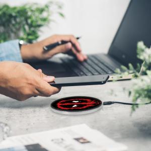 Ładowarka Babaco Deadpool 001 Indukcyjna 2 A (MCHWDPOOL001) 8