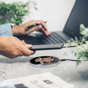 Ładowarka Babaco Baby Yoda 025 Indukcyjna 2 A (SWCHWBYODA010) 9