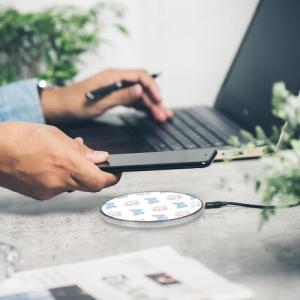 Ładowarka Babaco Kwiaty 043 Indukcyjna 2 A (BCHWFLOW043) 9