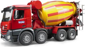 Bruder Betoniarka Mercedes Arocs (03654) 1