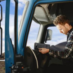 Baseus Inwerter samochodowy 500W 220V CN/EU czarny 4