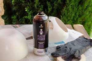 Montana Lakier podkład do plastiku spray 400 ml 2