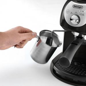 Ekspres ciśnieniowy DeLonghi Standard EC 221.B 5
