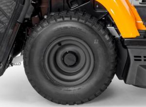 Traktor ogrodowy Stiga Estate 584 14