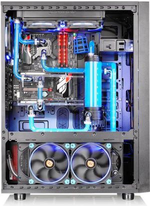 Obudowa Thermaltake Core X71 TG Edition (CA-1F8-00M1WN-02) 26