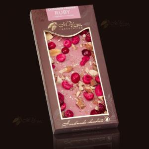 M.Pelczar Chocolatier Czekolada różowa RUBY z żurawiną i migdałami 1