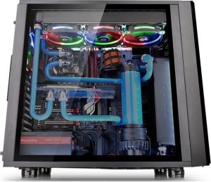 Obudowa Thermaltake Core X31 Tempered Glass Edition (CA-1E9-00M1WN-03) 10