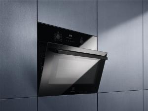 Kuchenka mikrofalowa Electrolux EVM6E46Z 5