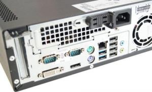 Komputer Fujitsu Fujitsu Esprimo C720 i5-4570 4x3.2GHz 8GB 240GB SSD DVD Windows 10 Home PL U1 4