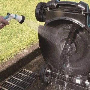 Kosiarka akumulatorowa Makita Makita DLM480Z cordless lawn mower 8