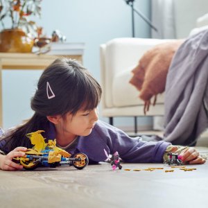 LEGO Ninjago Złoty smoczy motocykl Jaya (71768) 7