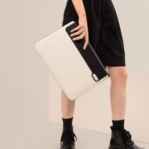 Etui Nillkin Nillkin 2w1 pokrowiec na MacBooka 16`` etui torba na laptopa podstawka czarno-biały 6