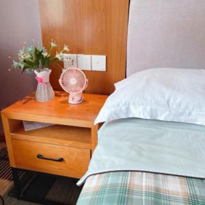 Wentylator USB Joyroom Joyroom CheerSummer wiatrak wentylator biurkowy przenośny zdalnie sterowany różowy (JR-CY363-RC pink) 8