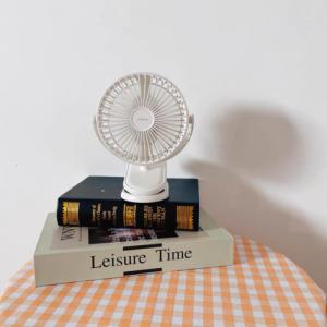 Wentylator USB Joyroom Joyroom CheerSummer wiatrak wentylator biurkowy przenośny biały (JR-CY363-white) 10