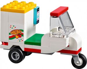 LEGO Friends Pizzeria w Heartlake (41311) 6