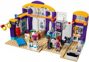 LEGO Friends Centrum sportu w Heartlake (41312) 3