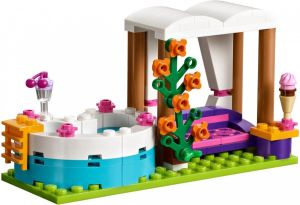 LEGO Friends Basen w Heartlake (41313) 8