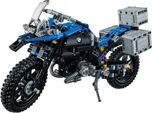 LEGO Technic BMW R 1200 GS Adventure (42063) 2