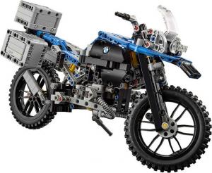 LEGO Technic BMW R 1200 GS Adventure (42063) 5