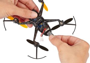 Dron Revell Camera Quadcopter (SPOT 2.0 - 23907) 4