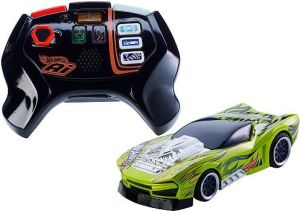 Mattel Hot Wheels A.I. smart car street shaker + controller 1