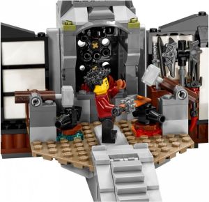 LEGO Ninjago Kuźnia Smoka (70627) 5