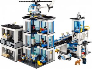 LEGO City Posterunek Policji (60141) 5