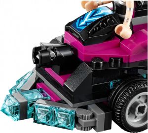LEGO DC Super Hero Girls Lashina i jej pojazd (41233) 3