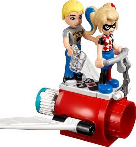 LEGO DC Super Hero Girls Harley Quinn na ratunek (41231) 11