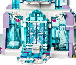 LEGO Disney Magiczny lodowy pałac Elsy (41148) 7