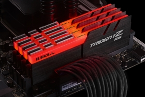 Pamięć G.Skill Trident Z RGB, DDR4, 32 GB, 3000MHz, CL16 (F4-3000C16Q-32GTZR) 2