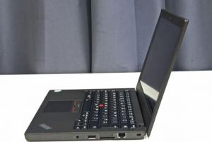 Laptop Lenovo ThinkPad X270 i5-7300U 8GB 256GB SSD Dotykowy 1920x1080 IPS Win10 Pro 5