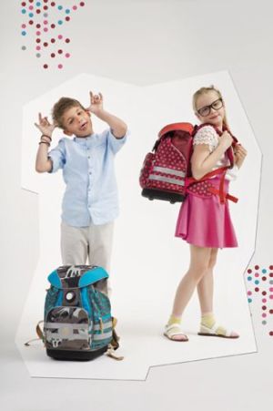 Lassig Zestaw: Plecak szkolny XL ze sztywnymi plecami, 2 piórnikami, workiem i saszetką Dottie red (LSCSET1119) 3