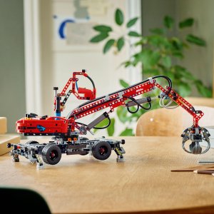 LEGO Technic Dźwig z chwytakiem (42144) 14