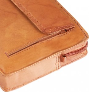 Skórzana saszetka męska z paskiem na nadgarstek 4