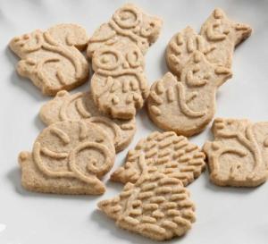 DM DM BIO Ciasteczka Orkiszowe Zwierzaczki z Daktylem 2